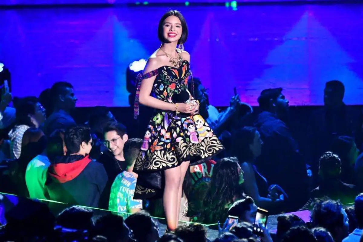 angela-aguilar-1.webp, 