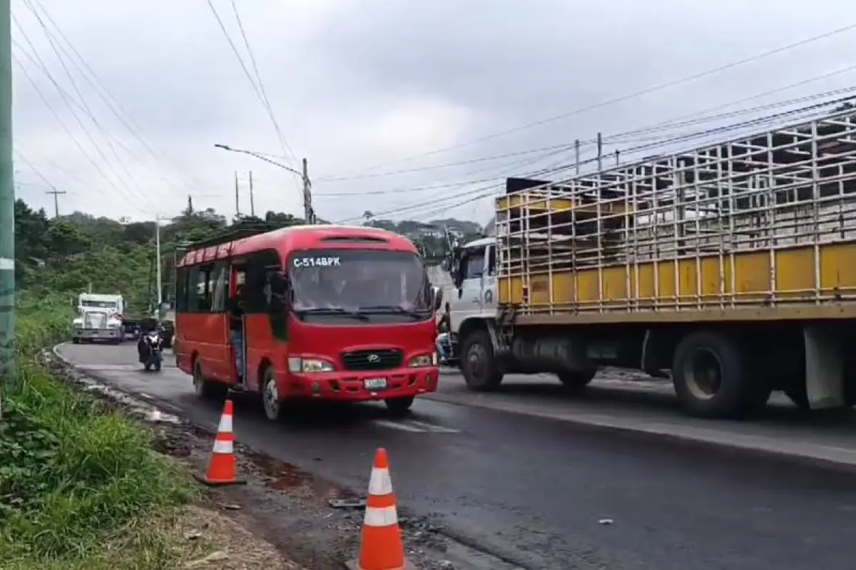 transito-ruta-pacifico-emisoras-unidas.webp, 