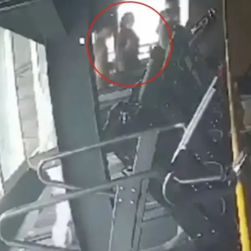 mujer-muere-en-gimnasio-indonesia ,