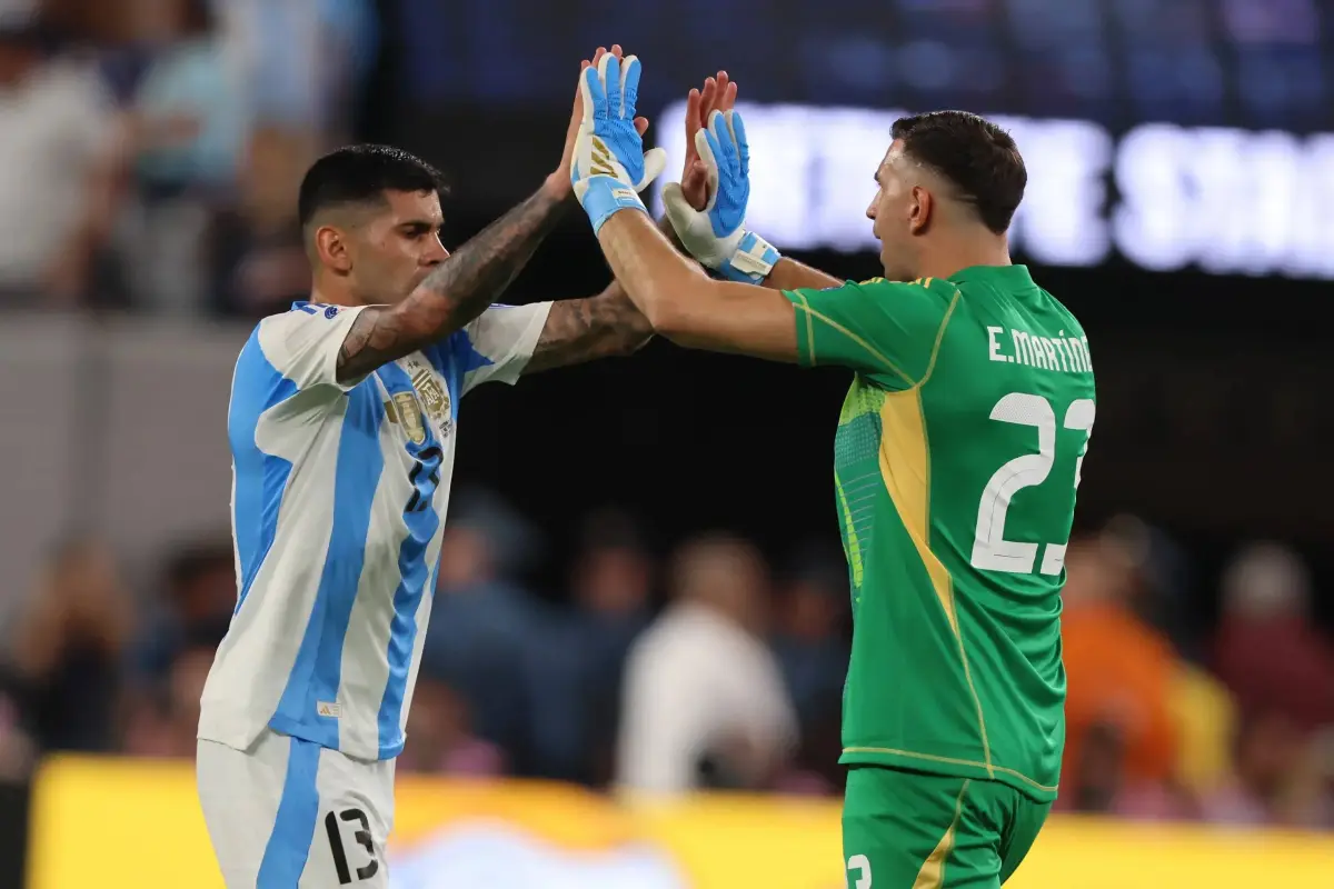 emiliano-martinez-triunfo-ante-chile-copa-america-2024-junio-2024-scaled-1.webp, 