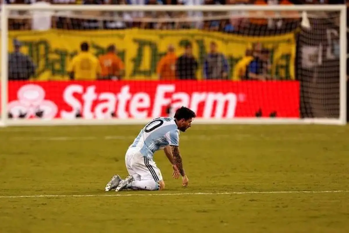 lionel-messi-y-el-dia-que-renuncio-a-argentina-copa-america-junio-2024.webp, 