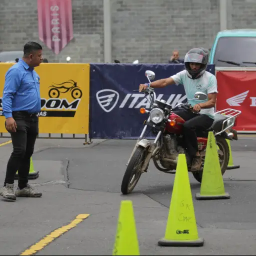 La actividad se celebró en el Domo Polideportivo de la zona 13. Foto. Alex Meoño/EU.
