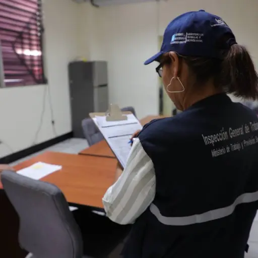 ministerio-de-trabajo-pago-bono-14-emisoras-unidas.webp ,