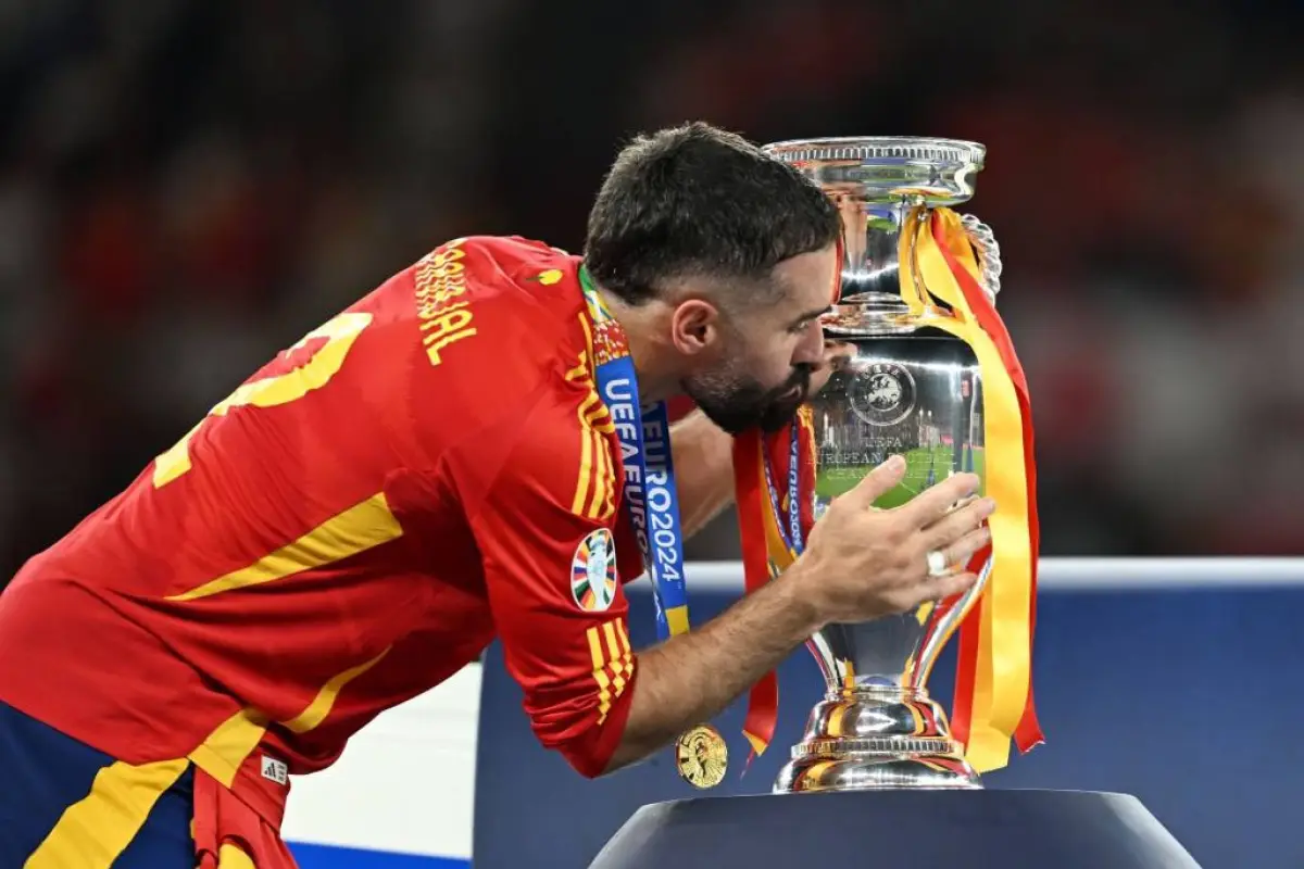 dani-carvajal-balon-de-oro.webp, 