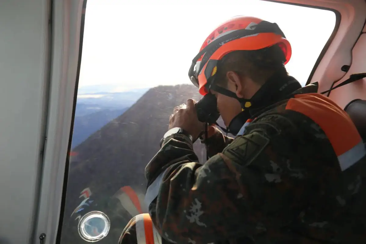 Busqueda avioneta volcán de agua, 