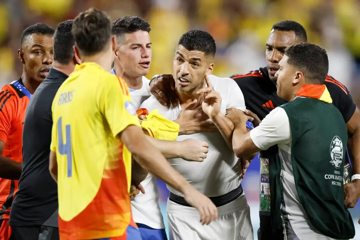 luis-suarez-molesto-con-jugadores-colombianos-copa-america-2024-julio-2024-scaled-2.webp, 