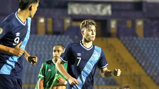 El guatemalteco Matt Evans da el salto al futbol europeo