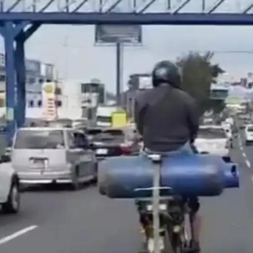 motorista-cilindro-gas ,