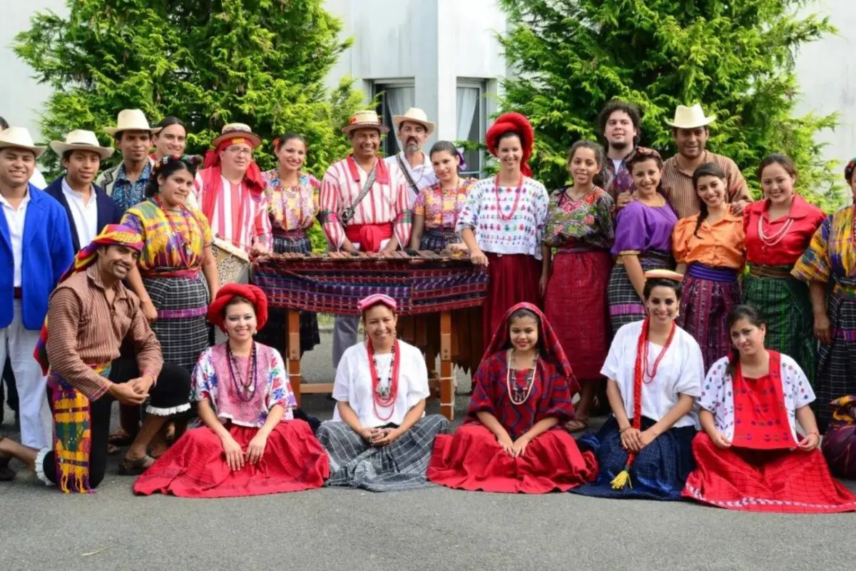 Grupo de Danza Maíz y Frijol, 