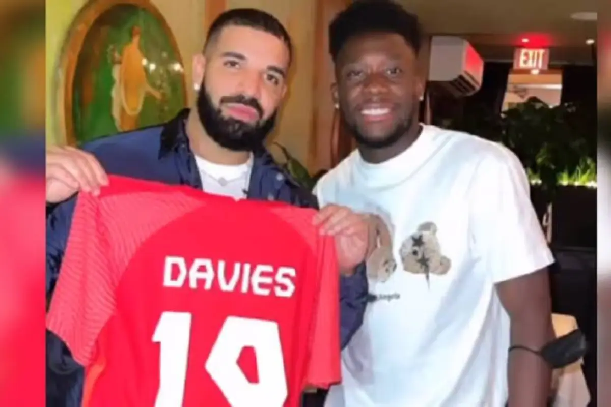 alphonso-davies-drake.webp, 