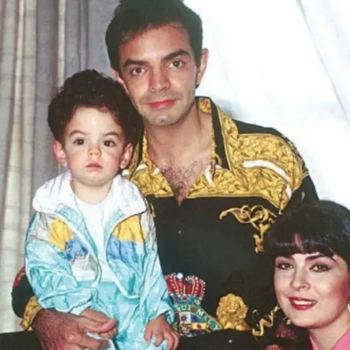 eugenio derbez y victoria ruffo ,