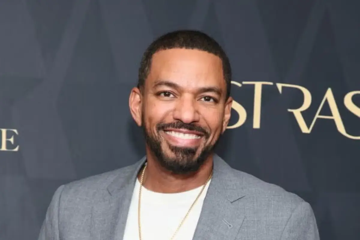 Laz Alonso, 