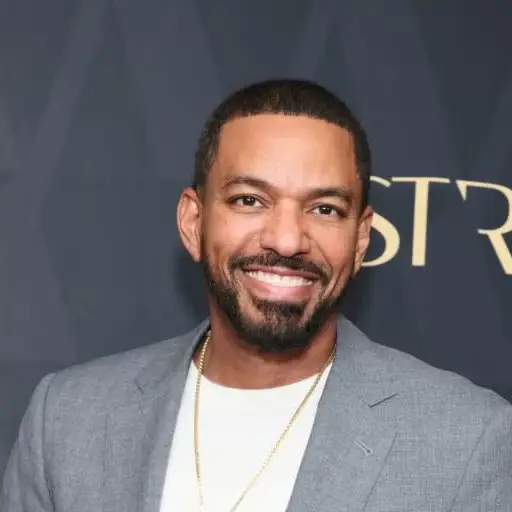 Laz Alonso ,