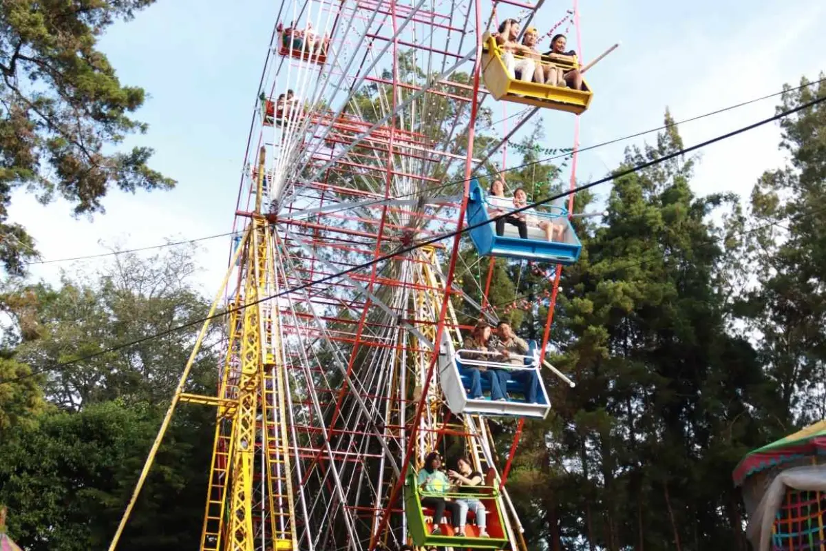 Feria-de-Jocotenango-llena-de-color-la-Avenida-Simeon-Canas-en-2024-6-1.jpg, 