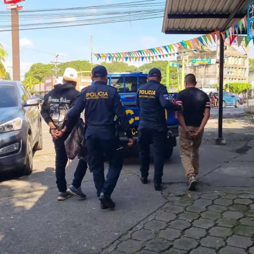 La PNC dio alcance a los sospechosos hasta llegar a la zona 1 de Quetzaltenango. Foto: PNC.