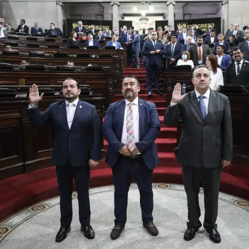 Juramentacion Raul Berrios y Julio Lainfiesta Conamigua ,