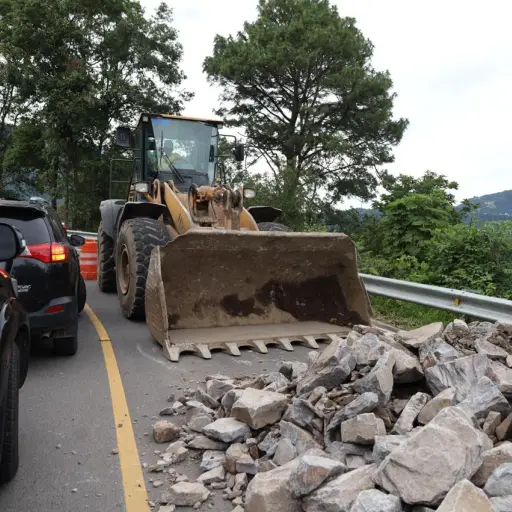 Tras la inauguración, los vehículos empezaron a circular por la Ruta Nacional 12. Foto: CIV.