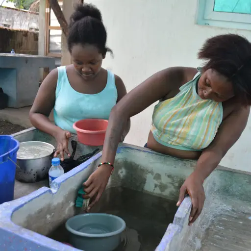 El Ministerio de Salud hizo un llamado a mantener limpias las pilas, para evitar larvas de mosquitos. Foto: MSPAS.