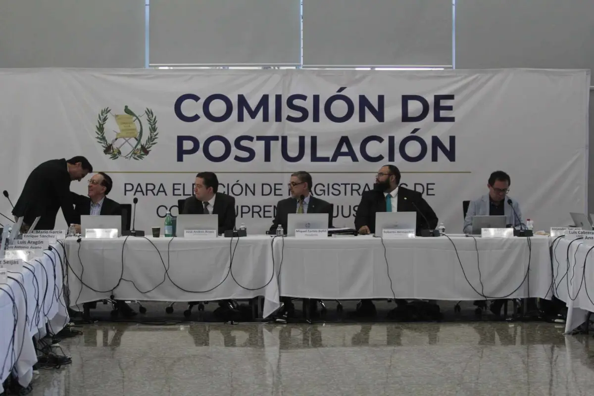 Comision-de-Postulacion-para-magistrados-de-la-CSJ-Alex-Meono.jpg, 