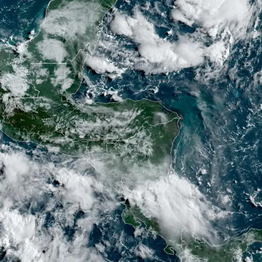 La imagen satelital muestra poca nubosidad sobre el territorio nacional. 