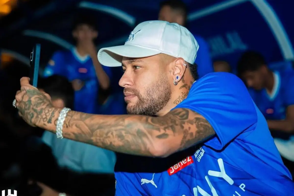 neymar-coqueteo-atleta-paraguaya.webp,
