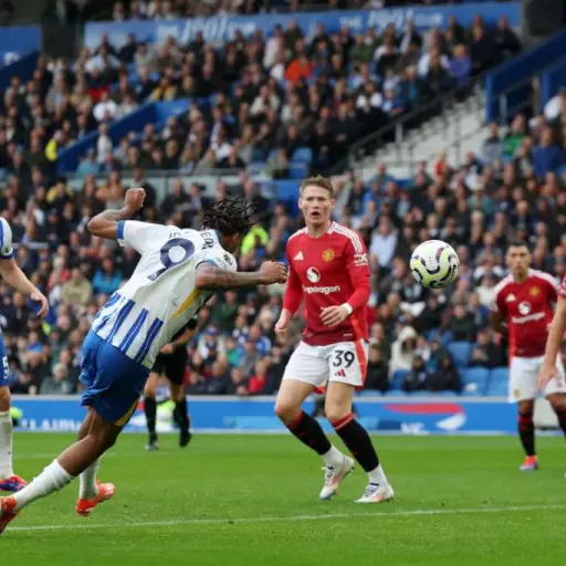 Un gol de último minuto de Joao Pedro, le dio el triunfo al Brighton ante el Manchester United dirigido por Erik Ten Hag. ,