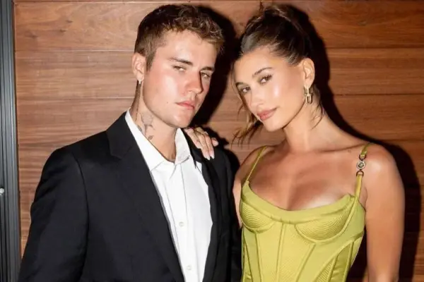 Destrozan a Justin Bieber por besar a rapera y presumirlo en redes