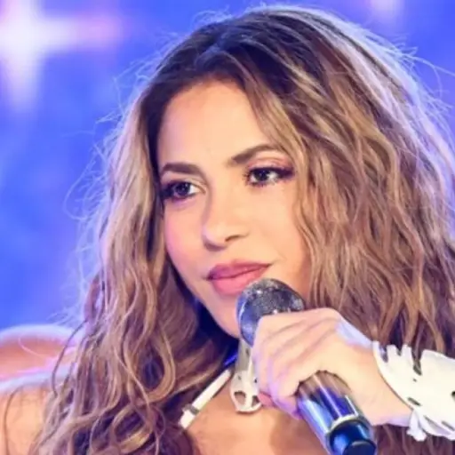Shakira ,