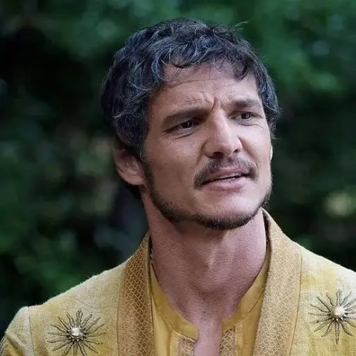 Pedro Pascal ,