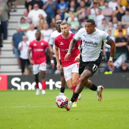 Nathaniel Méndez-Laing, futbolista del Derby County y de la Selección de Guatemala - Derby County