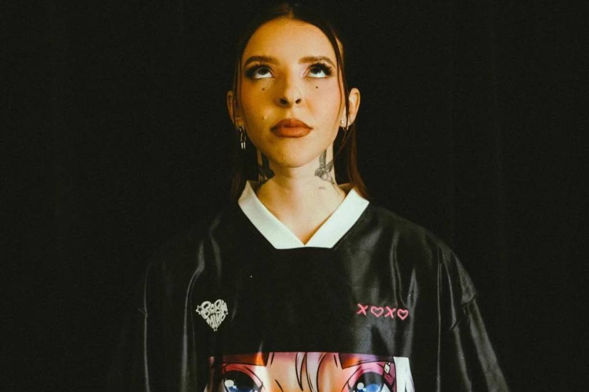 Young Miko y Gap lanzan "Sweats Like This", la campaña musical que fusiona moda, baile y cultura latina