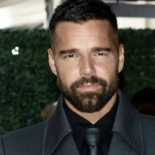 Ricky Martin ,