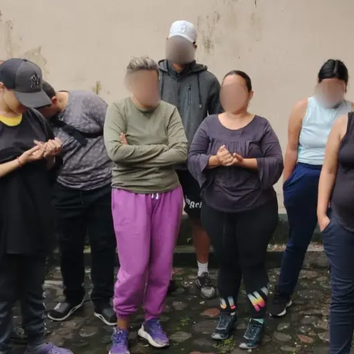 Los migrantes buscaban llegar a un punto fronterizo. Foto: PNC.