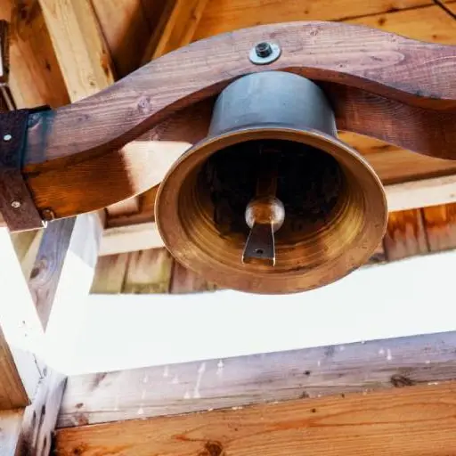 oscuro-origen-de-la-expresion-te-salvo-la-campana ,