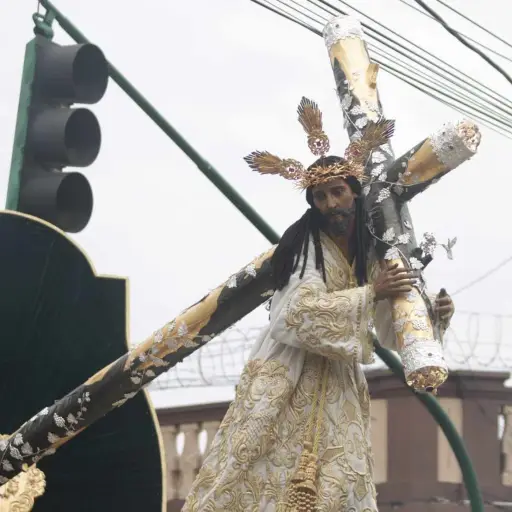 El recorrido se inició a las 7:30 horas y finalizará a la 1:00 del domingo. Foto: Alex Meoño. 