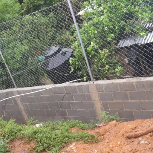 Un deslizamiento se registró en la aldea Campanario Progreso de La Unión, Zacapa, afectando una escuela. Foto: Conred. 