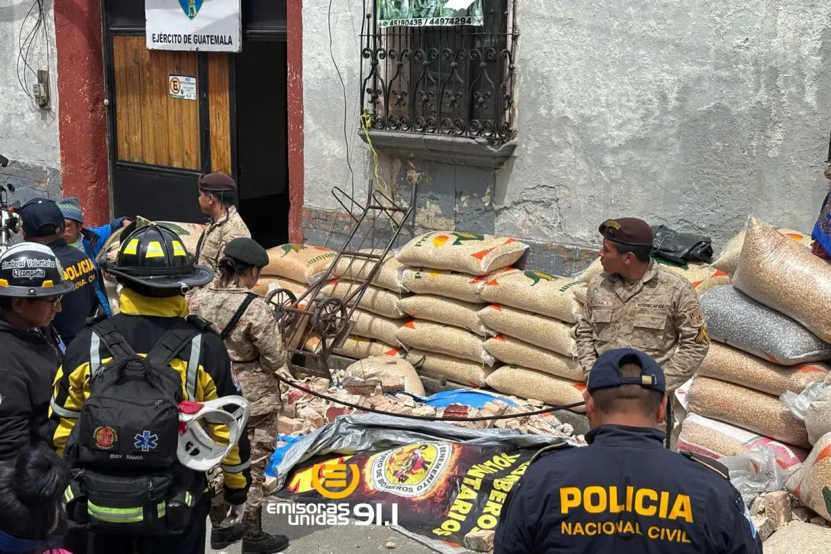 Mujer-fallecida-por-caida-de-pared-en-el-centro-de-Totonicapan.jpeg, 