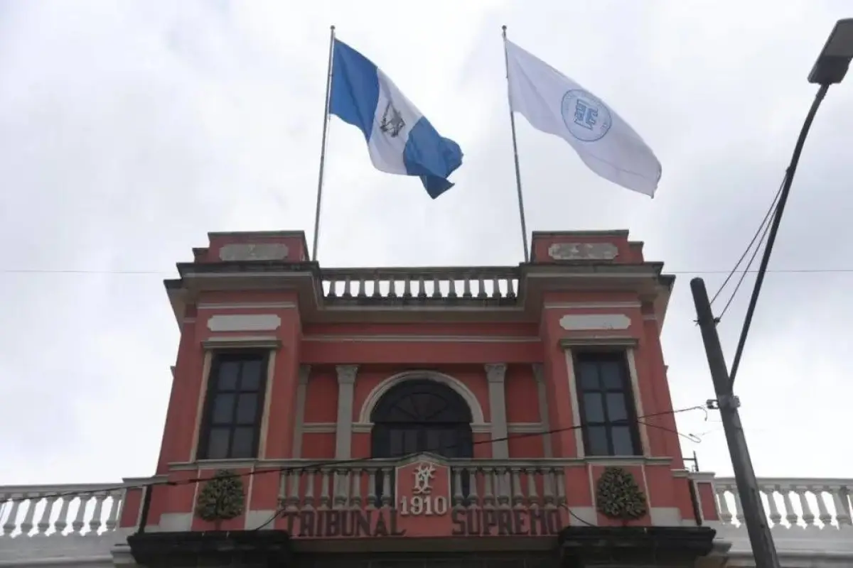 TSE-Guatemala-990x660-1.webp,