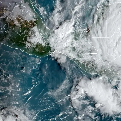 NADINE SE FORMA EN EL ATLÁNTICO ,