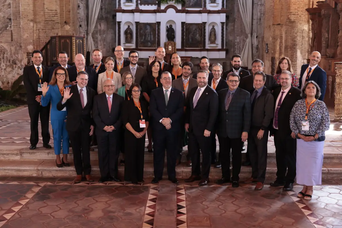 presidente-bernardo-arevalo-Foro-Centroamericano-de-Donantes-emisoras-unidas.jpg, 