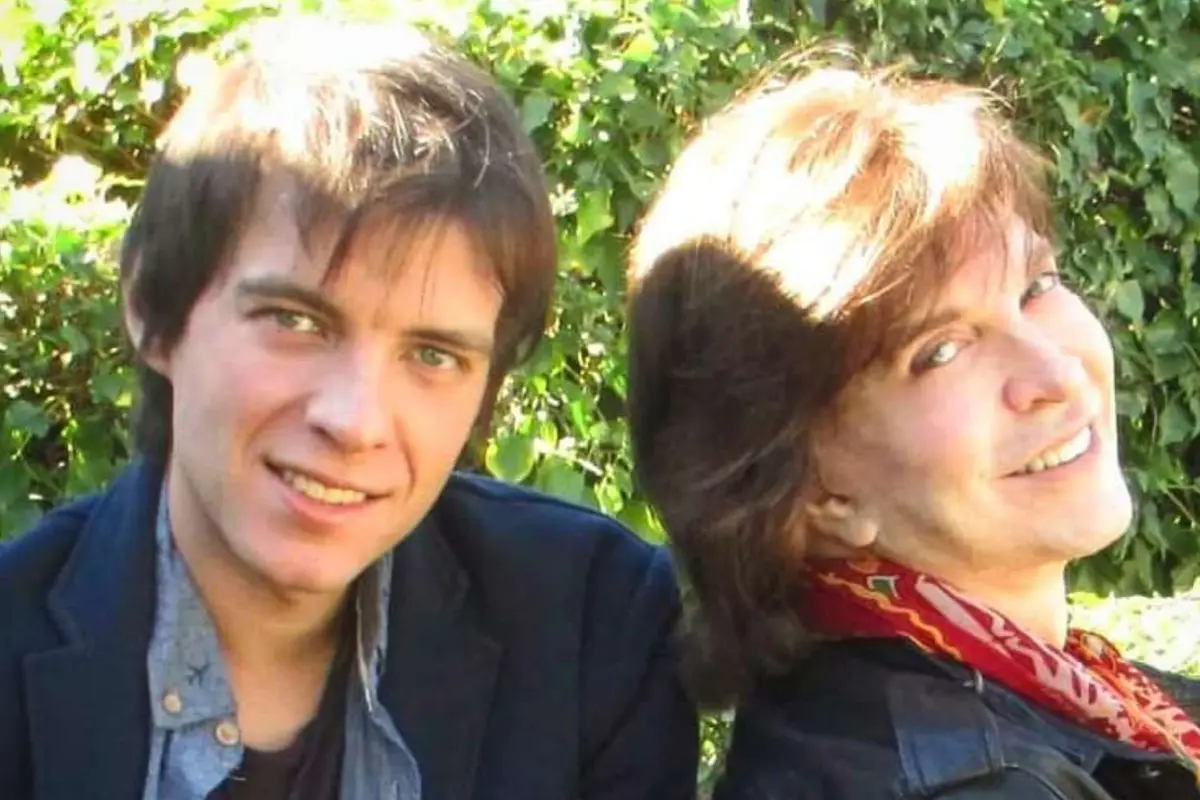 hijo-de-Camilo-Sesto-emisoras-unidas-octubre-2024.jpeg, 