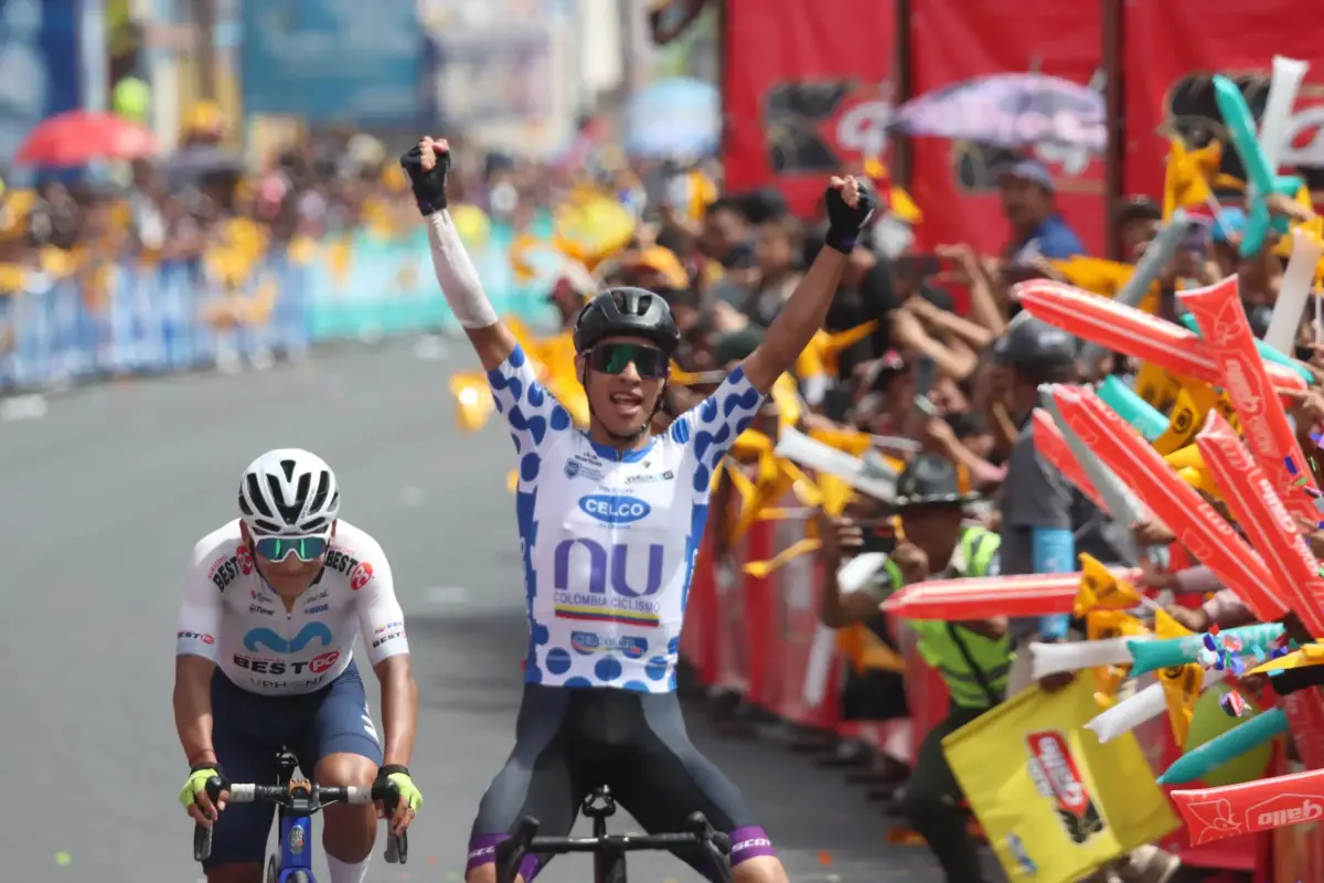 jhonatan-chaves-ganador-de-la-septeima-etapa-vuelta-a-guatemala-octubre-2024-scaled-4.webp, 