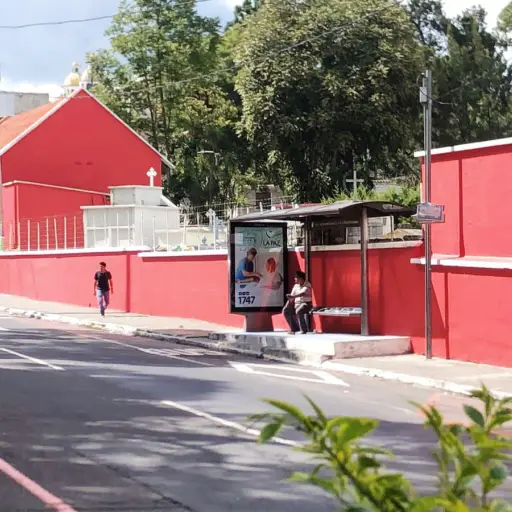 La PMT local realiza algunos cierres en la vía por la actividad deportiva. Foto: Municipalidad de Mixco. 