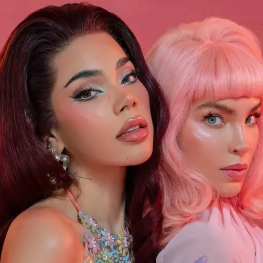 Belinda y Kenia Os ,