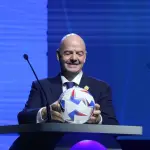Infantino habría negociado la final del Mundial 2030 para conservar el podert