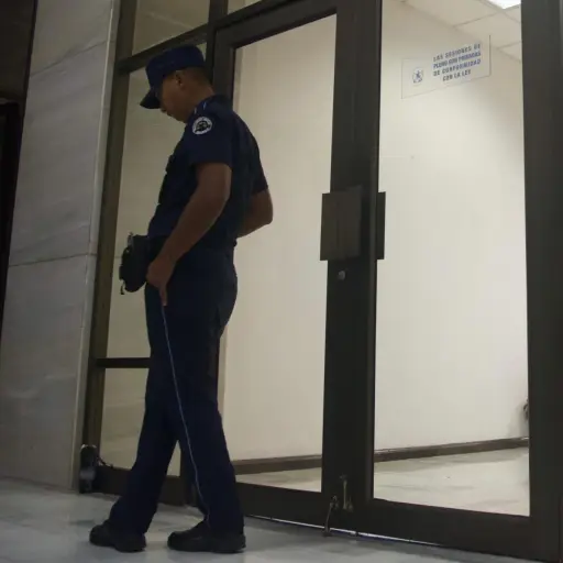 Los magistrados de la CSJ se mantuvieron reunidos toda la noche para tratar de elegir al próximo presidente de ese organismo.  Foto: Ángel Oliva.