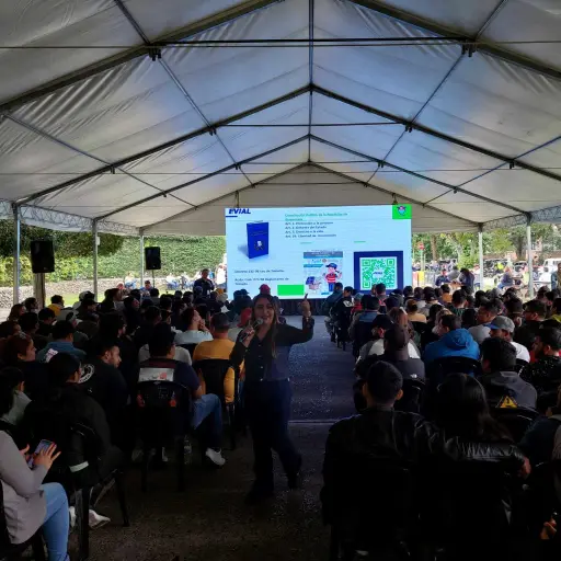 El llamado para evitar accidentes en diciembre se hizo en el marco de una feria de educación vial de la Municipalidad de Guatemala. ,Archivo.