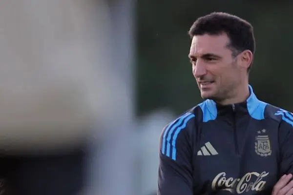 De interino a técnico de época: Scaloni llegará a los 100 partidos con Argentina