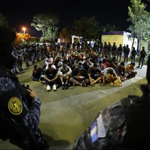 Los reclusos en el penal Renovación 1 usarán uniforme y estarán al resguardo de 120 agentes de Presidios. Foto: Gobierno. 
