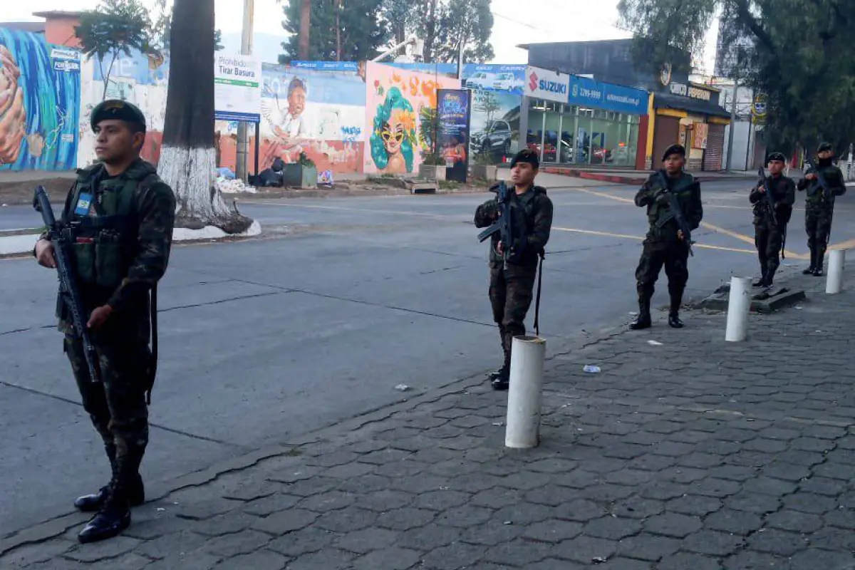 Ejercito en las calles, 